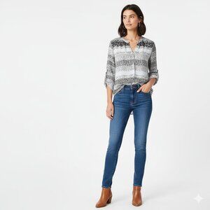 *Le Chateau Button Up Blue Printed Blouse